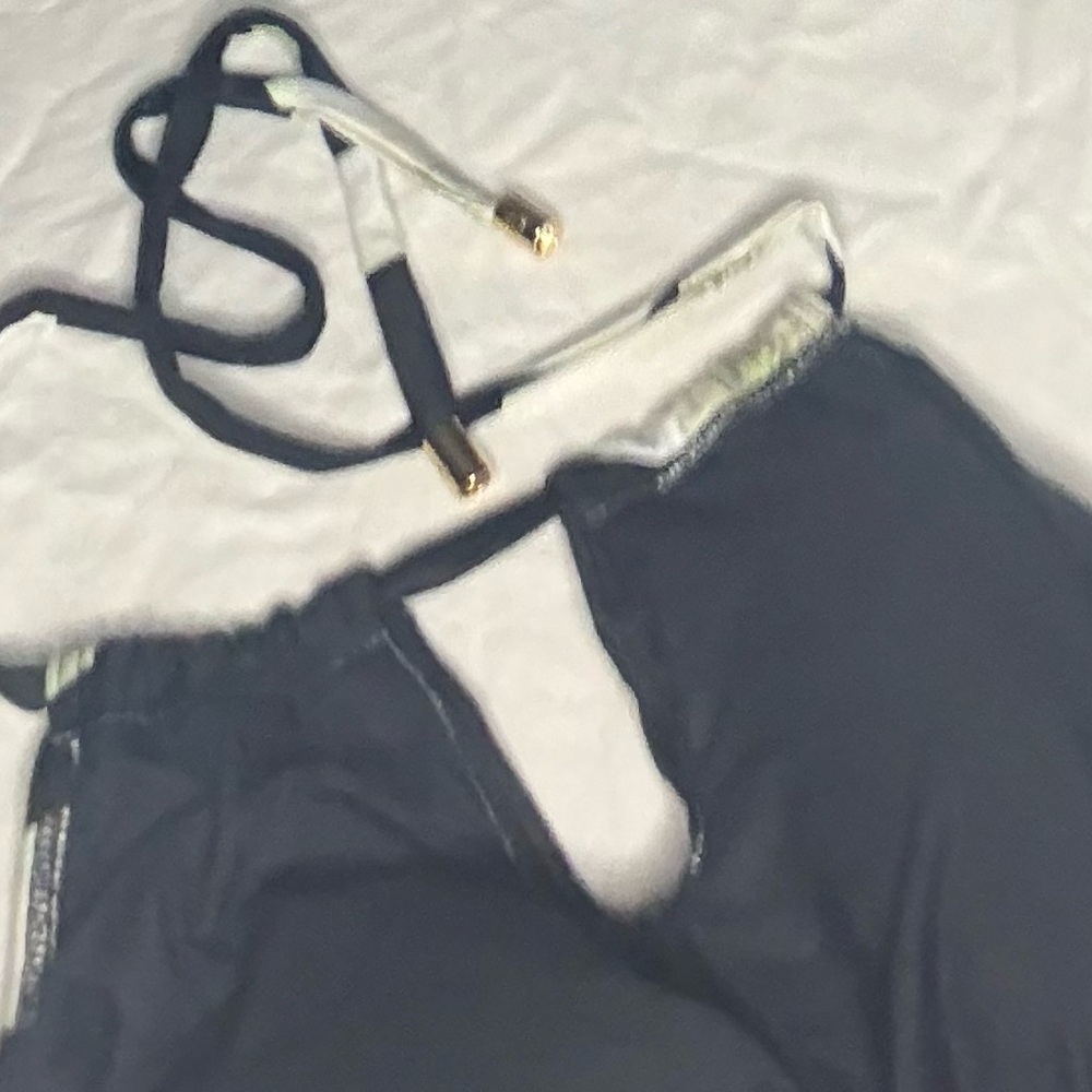 Floral Black and White swim top - Picture 8 of 11